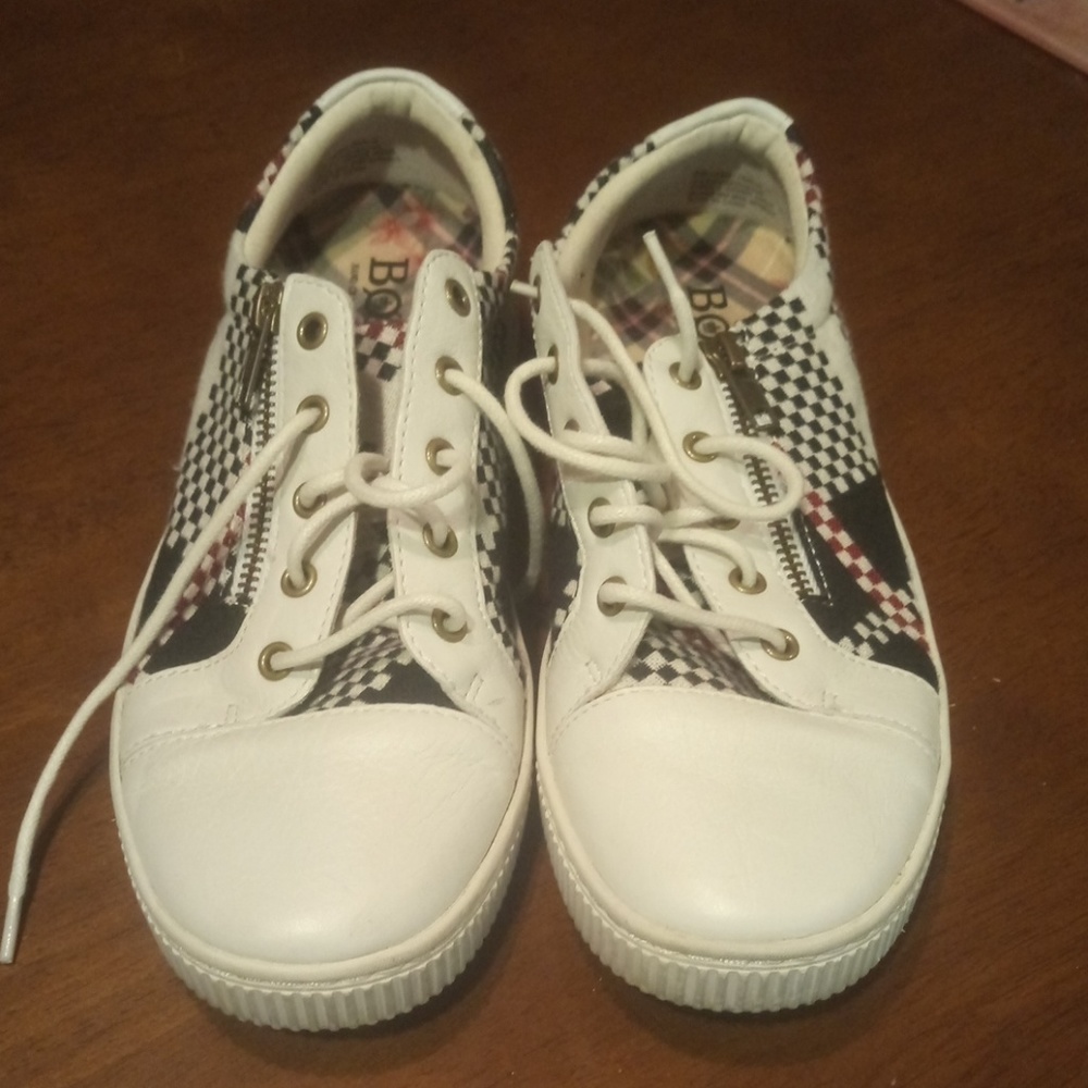 BORN LEATHER Casual Flats SIZE 8